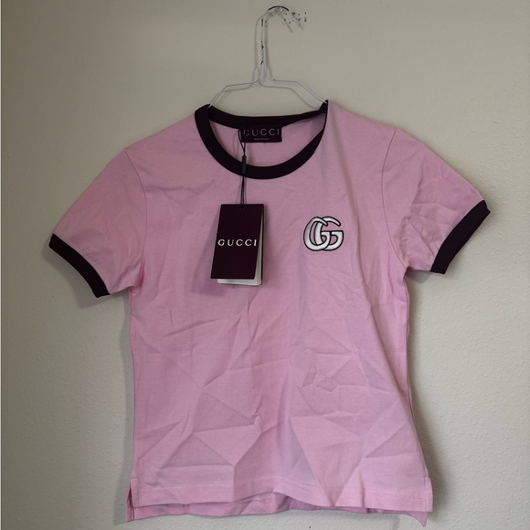 Embroidered Gucci logo Tshirt - Picture 1 of 4